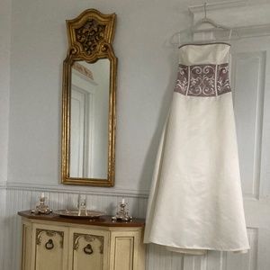 Jessica McClintock Formal Strapless Gown